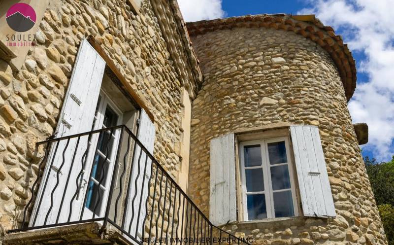 Propriété château Secteur Vaison la Romaine Drôme Provençale 16% de rentabilité et terrain constructible